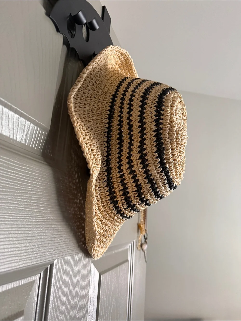 Kids Straw Sun Hat with Black Stripe - Lightweight Beach Hat